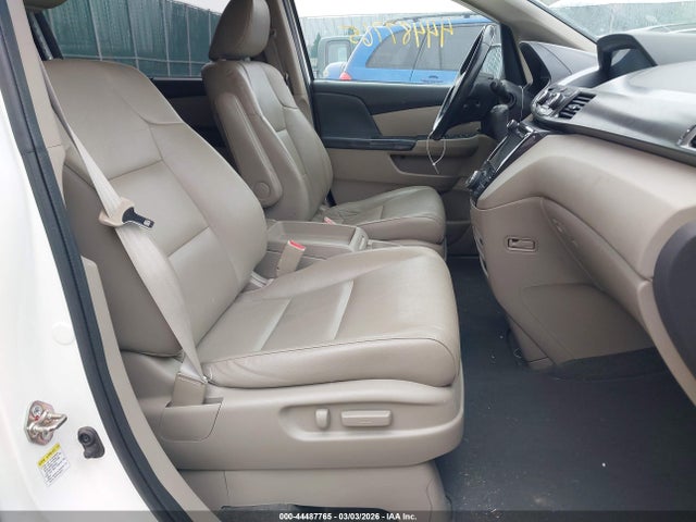 2016 HONDA ODYSSEY 5FNRL5H94GB076752 Photo 4