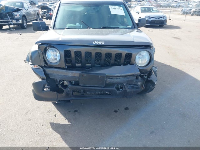 1C4NJRFB2ED898178 Jeep Patriot Latitude
