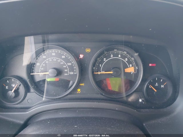 1C4NJRFB2ED898178 Jeep Patriot Latitude