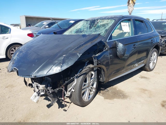 WA1BNAFY9J2078340 Audi Q5 2.0t Premium
