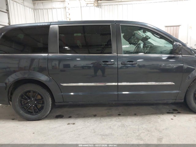 Продаж на аукціоні авто 2014 Chrysler Town & Country S, vin: 2C4RC1HG9ER336474, номер лоту: 44487833