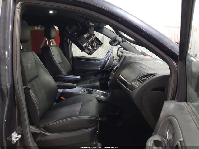 Продаж на аукціоні авто 2014 Chrysler Town & Country S, vin: 2C4RC1HG9ER336474, номер лоту: 44487833
