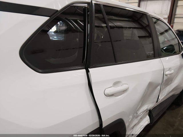 2T3F1RFV0NW290404 Toyota RAV4 LE