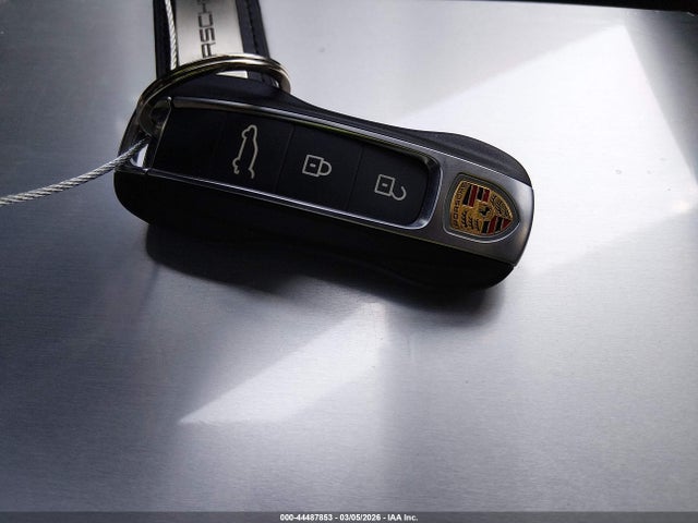 WP1AA2AY8RDA07798 Porsche Cayenne