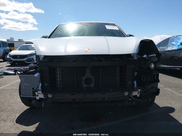 WP1AA2AY8RDA07798 Porsche Cayenne