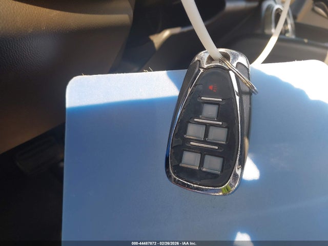 Chevrolet Camaro 1lt 2018 1G1FB3DX0J0164114 Image 11