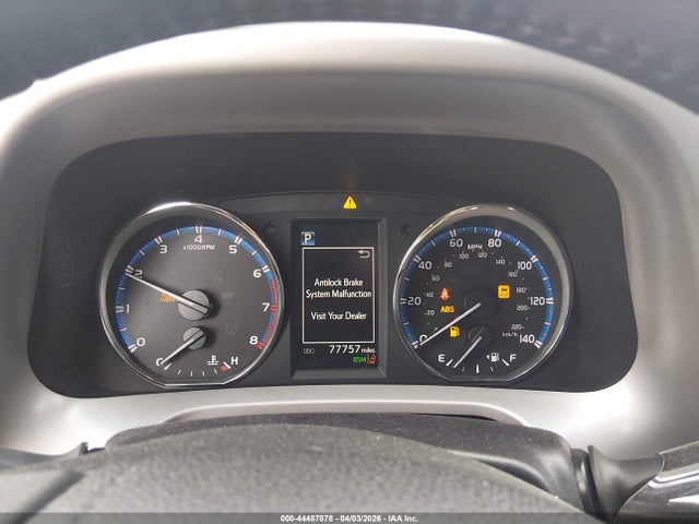 2018 Toyota Rav4 Limited მანქანა იყიდება აუქციონზე, vin: 2T3YFREV9JW521080, აუქციონის ნომერი: 44487878