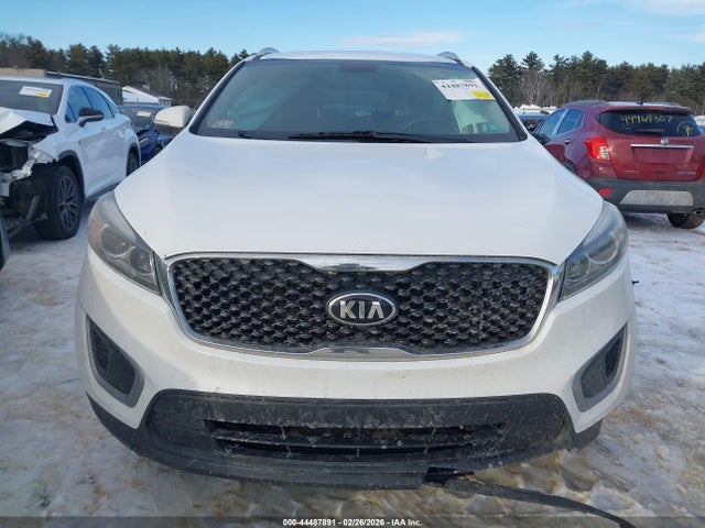 5XYPG4A36HG266851 KIA Sorento 2.4l Lx