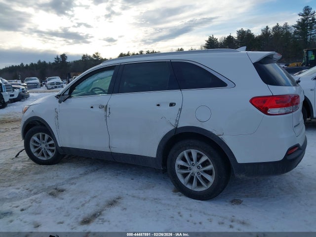 5XYPG4A36HG266851 KIA Sorento 2.4l Lx