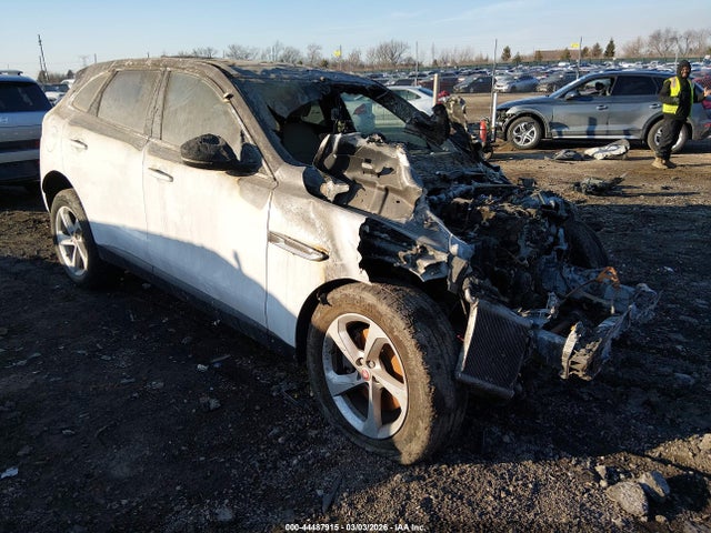 2019 JAGUAR F-PACE SADCJ2GX8KA601053