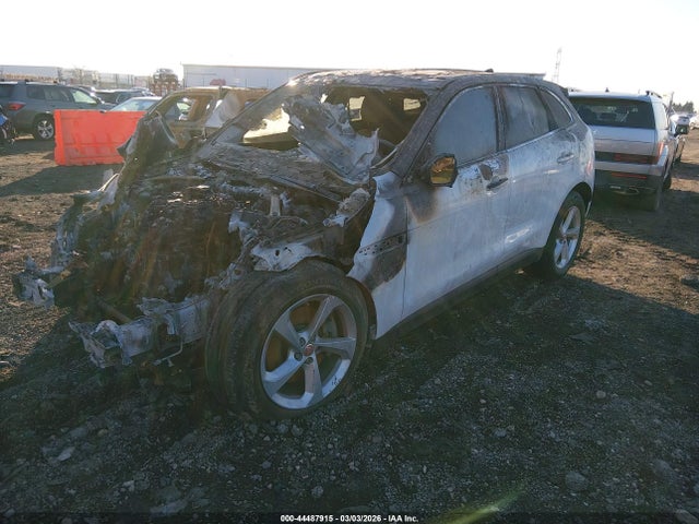 2019 JAGUAR F-PACE SADCJ2GX8KA601053 Photo 1