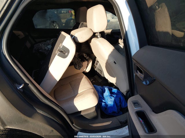 2019 JAGUAR F-PACE SADCJ2GX8KA601053 Photo 7