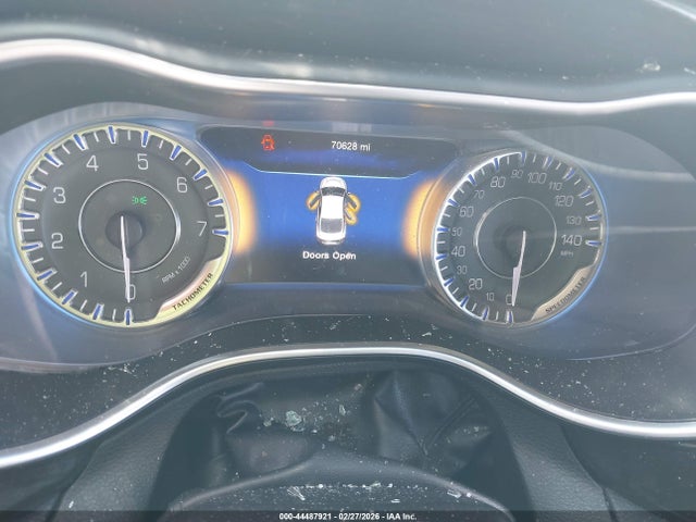 Aukcja sprzedaży 2015 Chrysler 200 C, vin: 1C3CCCEG7FN686937, numer aukcji: 44487921
