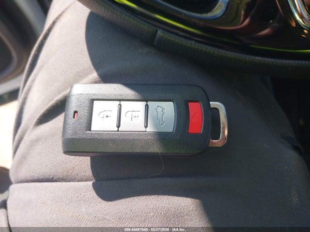 2025 MITSUBISHI ECLIPSE CROSS JA4ATWAA6SZ023538 Photo 10