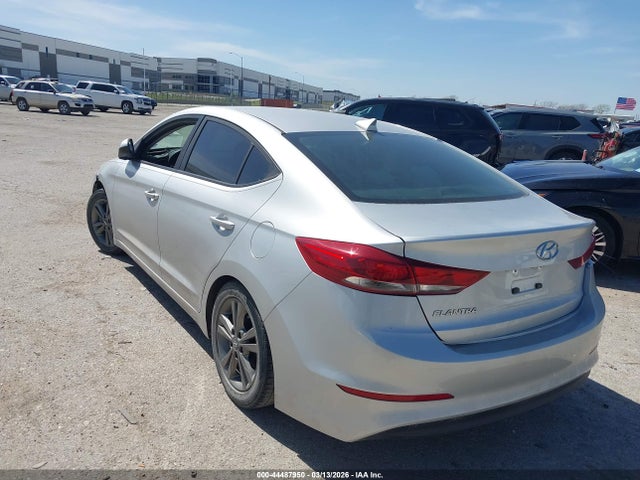 2017 Hyundai Elantra Se მანქანა იყიდება აუქციონზე, vin: 5NPD84LF5HH212070, აუქციონის ნომერი: 44487950