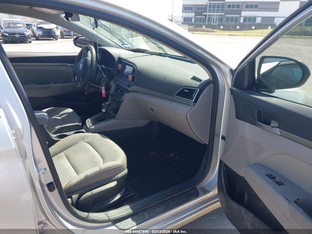 2017 Hyundai Elantra Se მანქანა იყიდება აუქციონზე, vin: 5NPD84LF5HH212070, აუქციონის ნომერი: 44487950