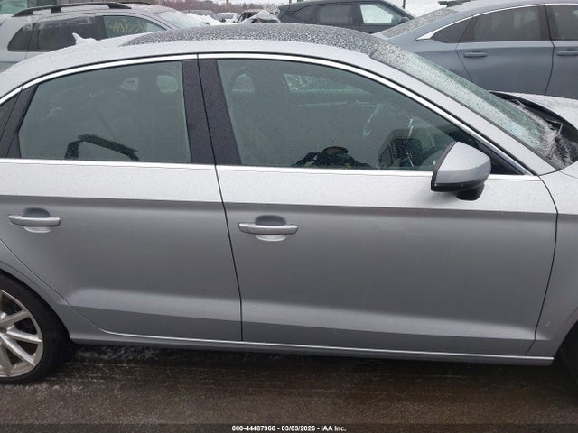 44487968 :رقم المزاد ، WAUE8GFF8G1068146 vin ، 2016 Audi A3 2.0t Premium مزاد بيع