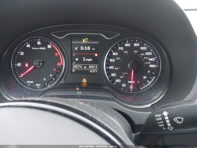 44487968 :رقم المزاد ، WAUE8GFF8G1068146 vin ، 2016 Audi A3 2.0t Premium مزاد بيع