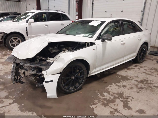 2019 AUDI A4 WAUENAF43KN013478 Photo 1
