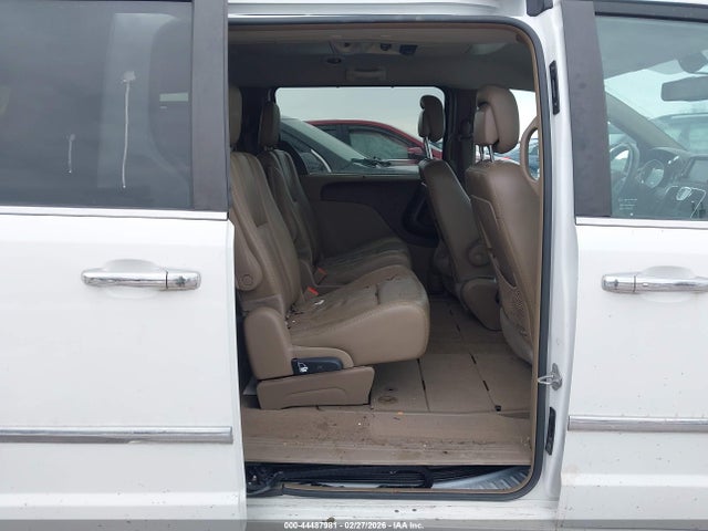 Продажа на аукционе авто 2015 Chrysler Town & Country Touring-l, vin: 2C4RC1CG6FR584206, номер лота: 44487981