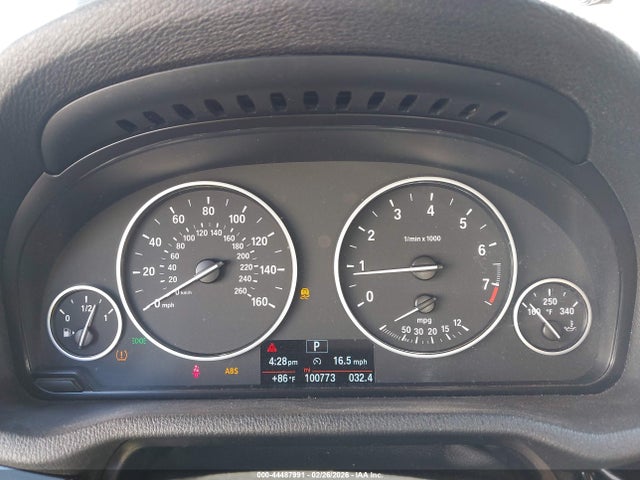 44487991 :رقم المزاد ، 5UXWZ7C39H0V90028 vin ، 2017 Bmw X3 Sdrive28i مزاد بيع