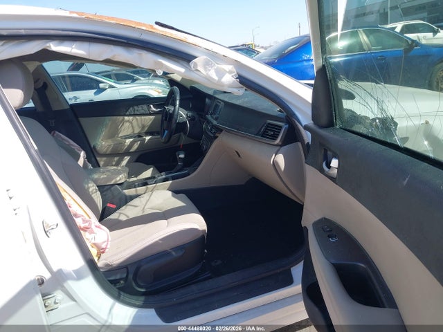 Продажа на аукционе авто 2017 Kia Optima Lx Turbo, vin: 5XXGT4L10HG122398, номер лота: 44488020