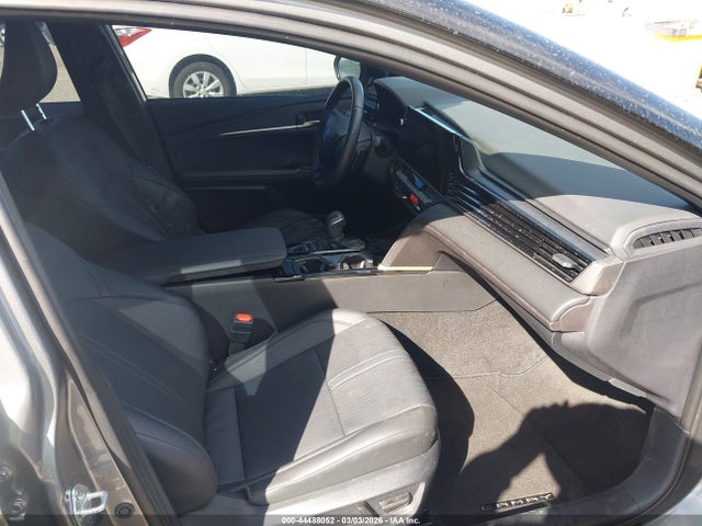 Toyota CAMRY XSE 2025 4T1DAACK8SU551415 Image 5