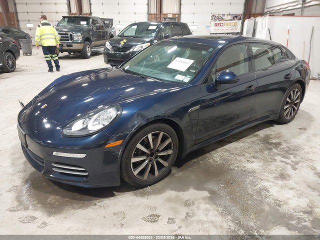 2016 PORSCHE PANAMERA WP0AA2A74GL003629 Photo 1
