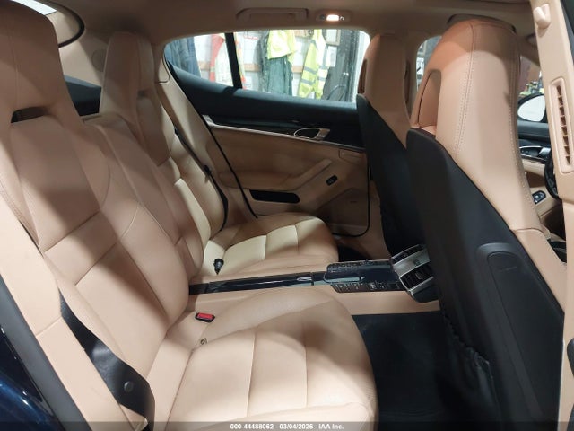 2016 PORSCHE PANAMERA WP0AA2A74GL003629 Photo 7