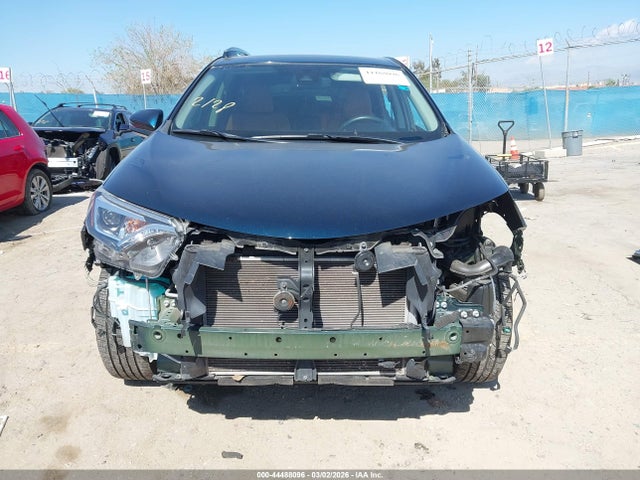 Toyota Rav4 Limited 2017 2T3YFREV7HW345835 Image 13