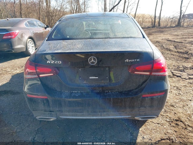 Продаж на аукціоні авто 2022 Mercedes-benz A 220 4matic, vin: W1K3G4FB0NJ336599, номер лоту: 44488103