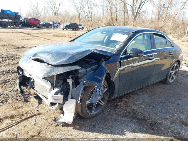 2022 MERCEDES-BENZ A 220 W1K3G4FB0NJ336599 Photo 1