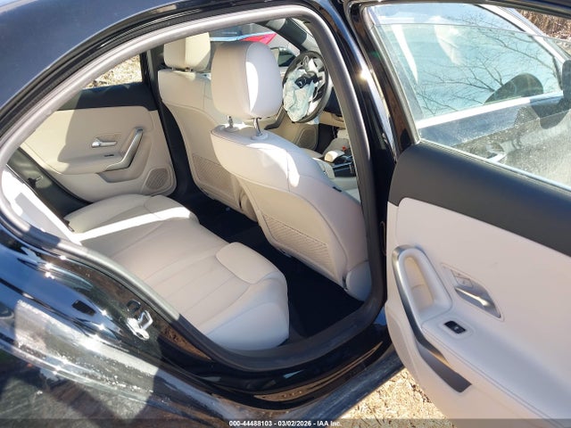 2022 MERCEDES-BENZ A 220 W1K3G4FB0NJ336599 Photo 7