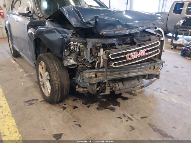 2GKFLPE32G6260001 GMC Terrain Slt
