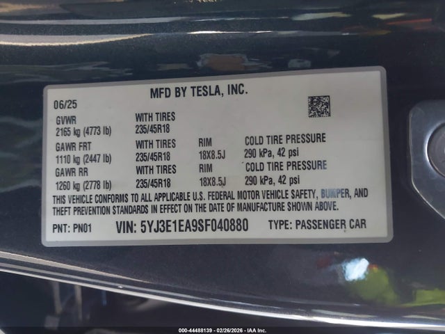 2025 TESLA MODEL 3 5YJ3E1EA9SF040880 Photo 8