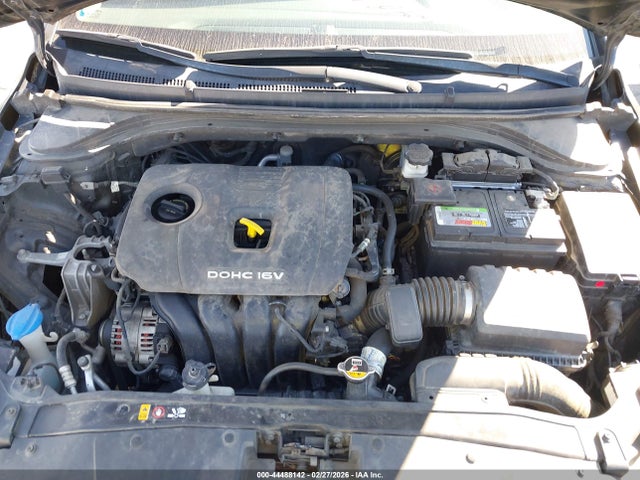 5NPD84LF7JH246890 Hyundai ELANTRA SEL