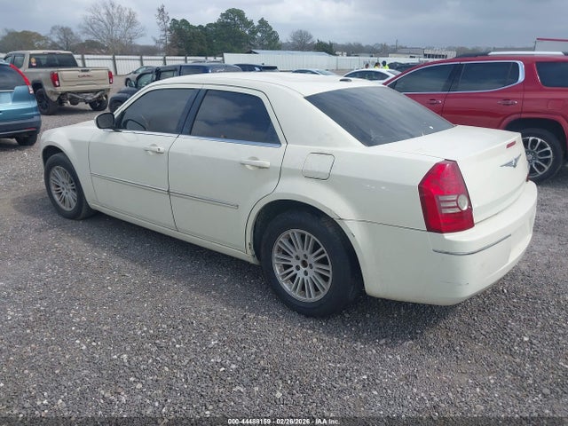 44488159 :رقم المزاد ، 2C3KA53VX9H527888 vin ، 2009 Chrysler 300 Touring مزاد بيع