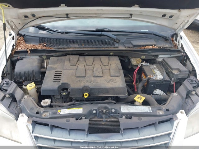 2010 Chrysler Town & Country Touring Plus მანქანა იყიდება აუქციონზე, vin: 2A4RR8DX3AR435146, აუქციონის ნომერი: 44488160
