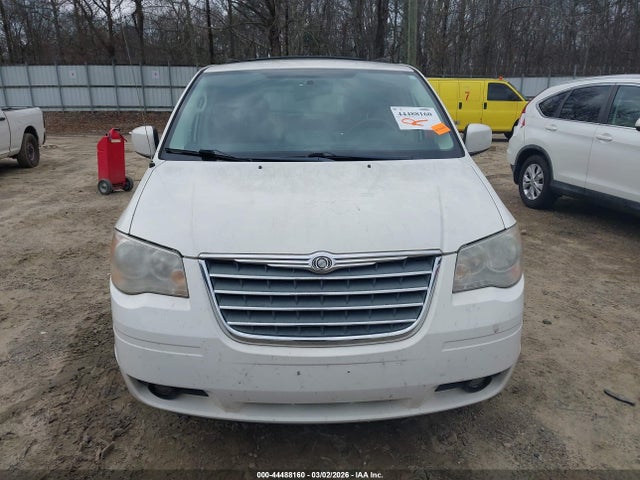 2010 Chrysler Town & Country Touring Plus მანქანა იყიდება აუქციონზე, vin: 2A4RR8DX3AR435146, აუქციონის ნომერი: 44488160