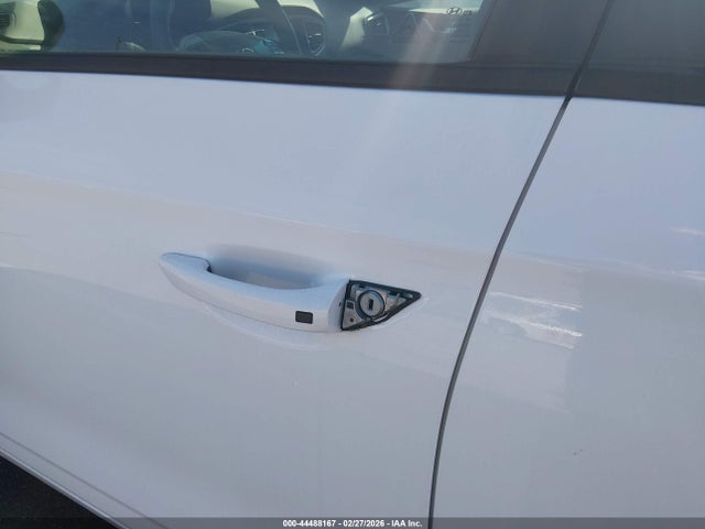 KMHC65LC2KU107959 Hyundai Ioniq Hybrid Blue