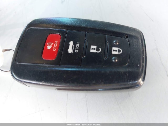 4T1T11AK6RU900936 Toyota CAMRY SE
