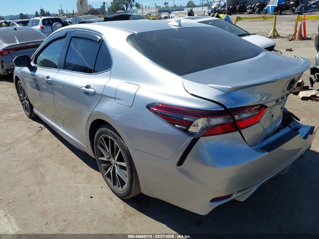 4T1T11AK6RU900936 Toyota CAMRY SE