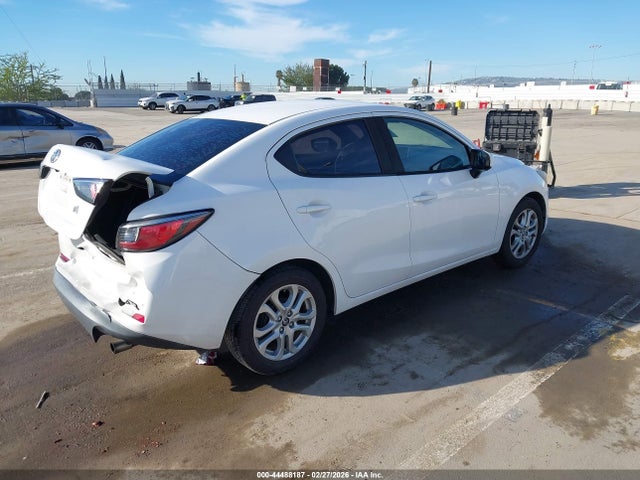 3MYDLBYV1HY159150 Toyota YARIS IA
