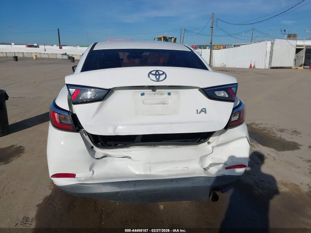 3MYDLBYV1HY159150 Toyota YARIS IA