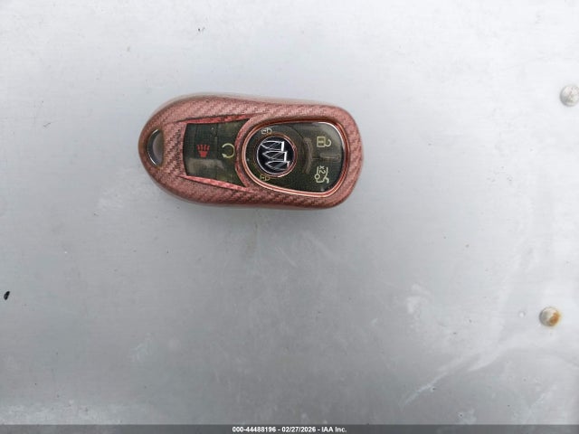 1G4ZR5SS4HU122353 Buick Lacrosse Premium