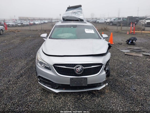 1G4ZR5SS4HU122353 Buick Lacrosse Premium