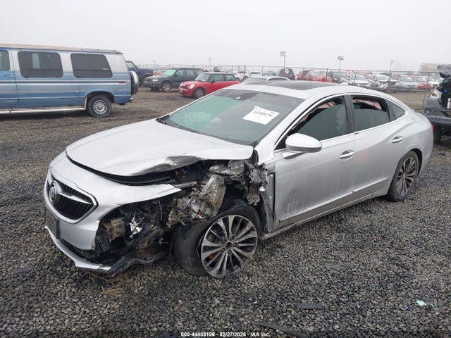 1G4ZR5SS4HU122353 Buick Lacrosse Premium