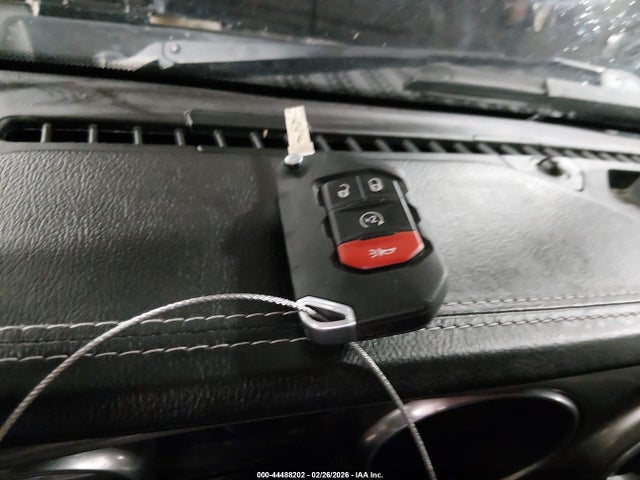 44488202 :رقم المزاد ، 1C4HJXEG5KW515378 vin ، 2019 Jeep Wrangler Unlimited Sahara 4x4 مزاد بيع