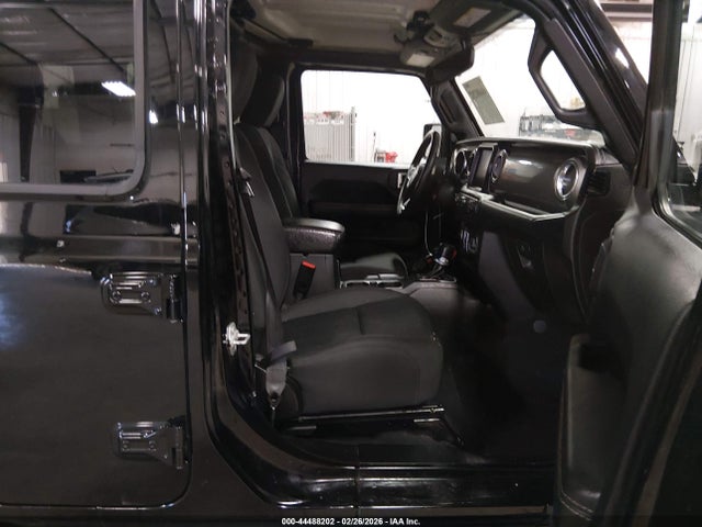 44488202 :رقم المزاد ، 1C4HJXEG5KW515378 vin ، 2019 Jeep Wrangler Unlimited Sahara 4x4 مزاد بيع