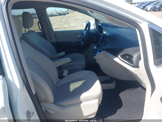 Aukcja sprzedaży 2018 Chrysler Pacifica Hybrid Touring Plus, vin: 2C4RC1H72JR332955, numer aukcji: 44488216